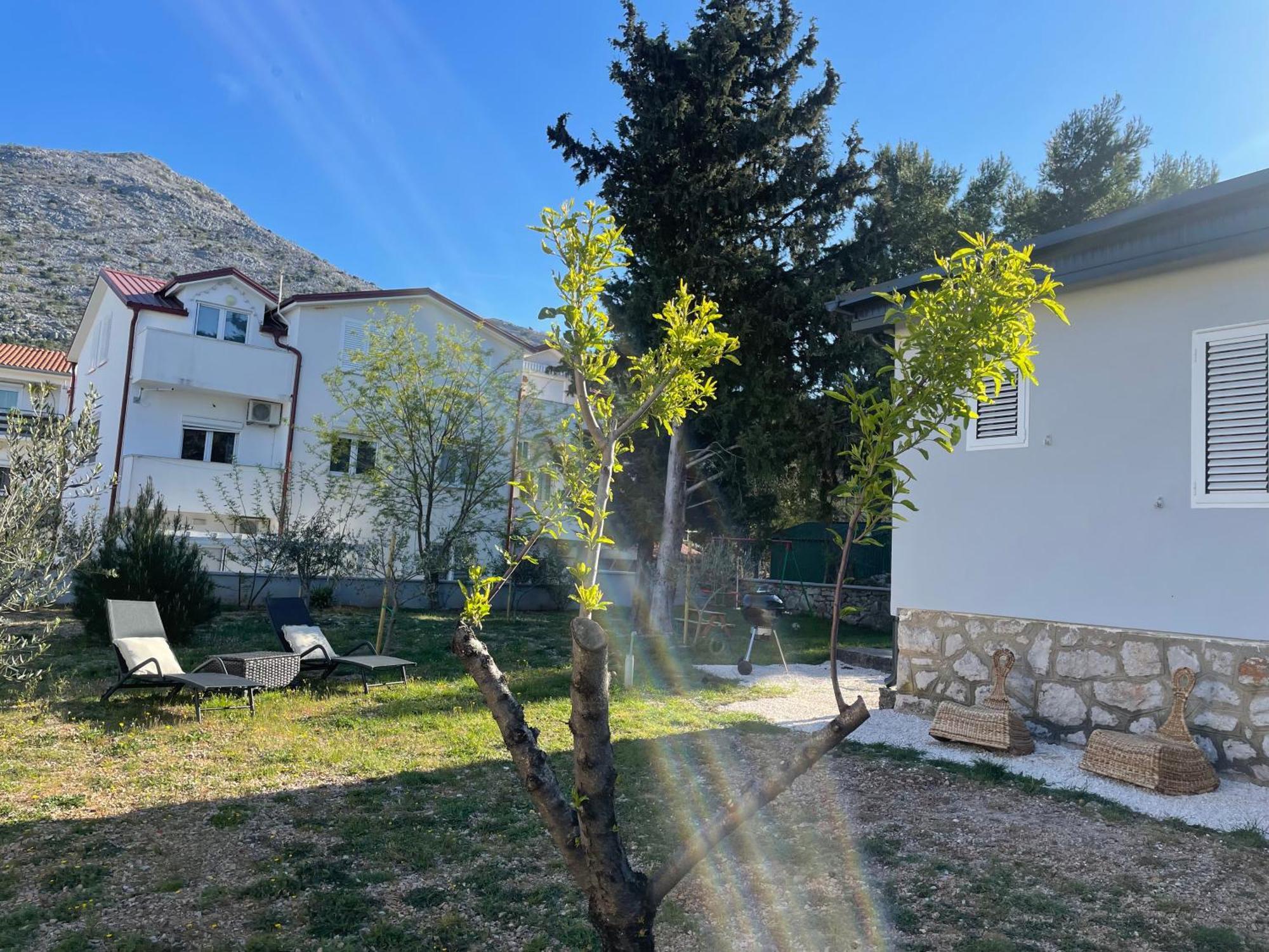 Holiday Home Lola - Large Outdoor Area Starigrad Paklenica Exterior photo